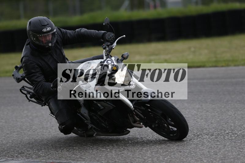 Archiv-2025/10 23.04.2025 Cornu Master School ADR/rot-rouge/29